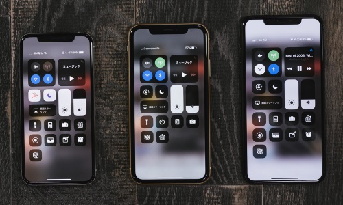 iPhone XS、XRの重さと比較